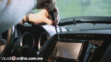 como conectar bocinas al estéreo de carro